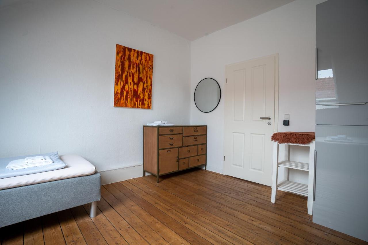 Stadtwohnungen Linden - Ferienwohnung Im Dachgeschoss هانوفر المظهر الخارجي الصورة