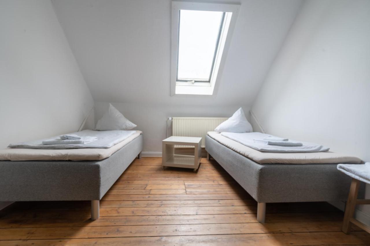 Stadtwohnungen Linden - Ferienwohnung Im Dachgeschoss هانوفر المظهر الخارجي الصورة
